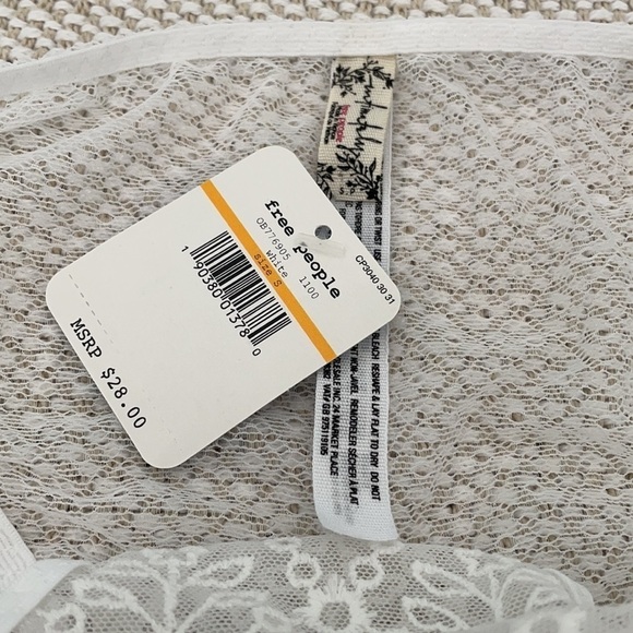 Free people laced eyelet undies - Picture 5 of 6
